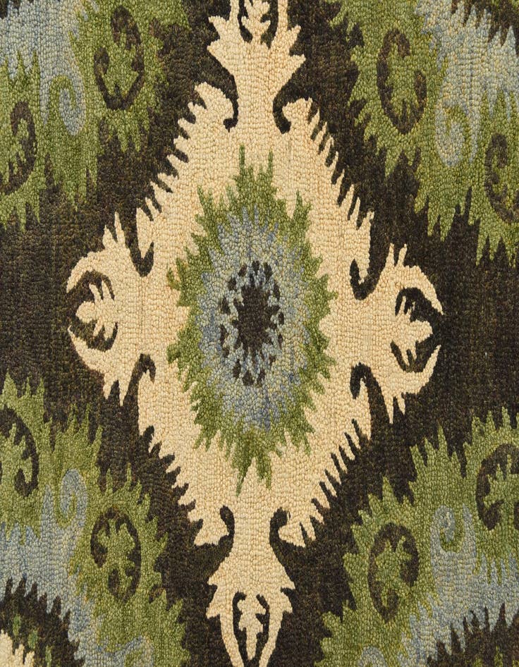 Detail image of  8' x 9' 10 Agra Rug