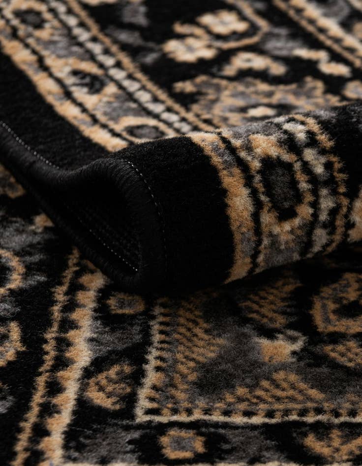 Detail image of  6' x 9' Amaya Rug