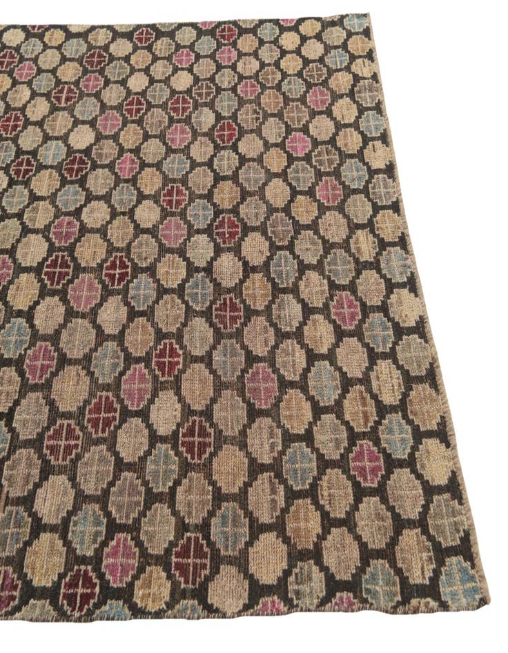 Detail image of  4' 10 x 8'  Hand Knotted Balouch Wool Rug