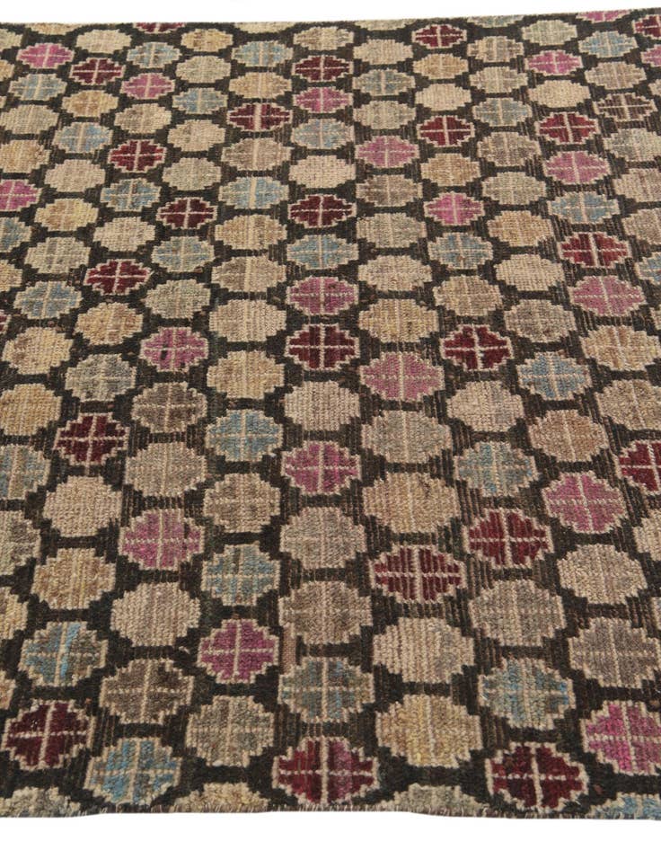 Detail image of  4' 10 x 8'  Hand Knotted Balouch Wool Rug