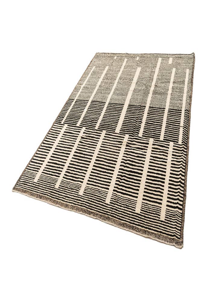 Detail image of 8' x 10' 3 Hand Knotted Beni Marok Rug