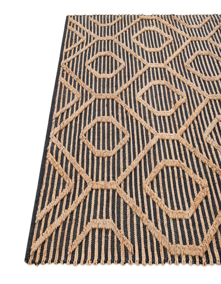 Detail image of  5' x 7' 6  Hand Braided Jute Rug