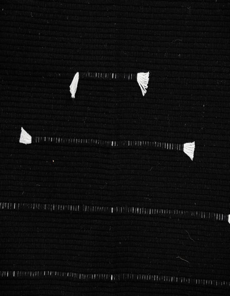 Detail image of  5' x 6' 10  Hand Woven Chindi Cotton Rug