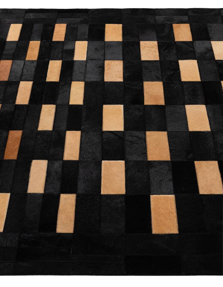 Detail image of  5' 1 x 7' 11 Cowhide - Patchwork Rug