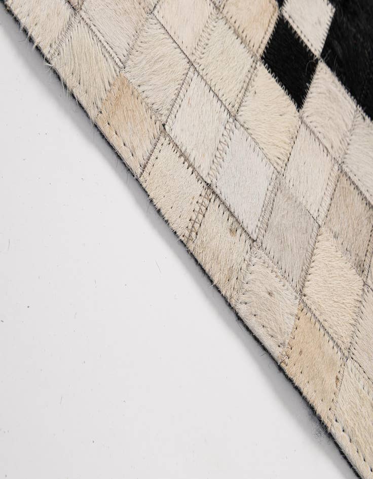Detail image of  5' x 8' 2 Cowhide - Patchwork Rug