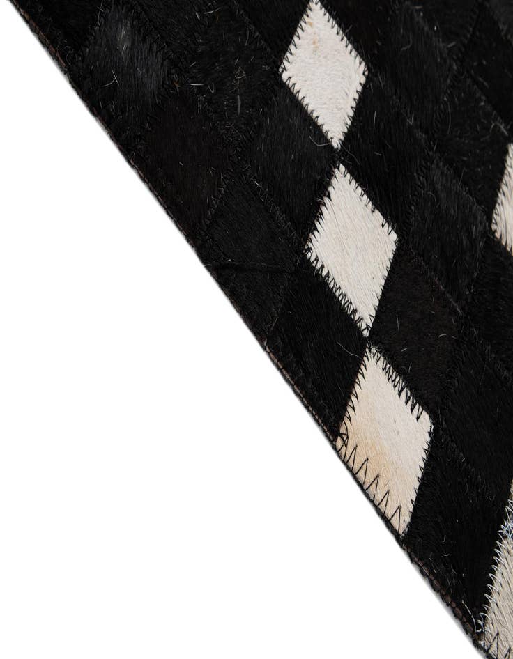 Detail image of  5' x 8' 1 Cowhide - Patchwork Rug