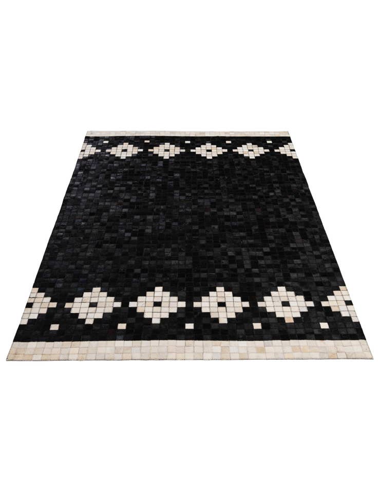 Detail image of  5' 2 x 8' Cowhide - Patchwork Rug