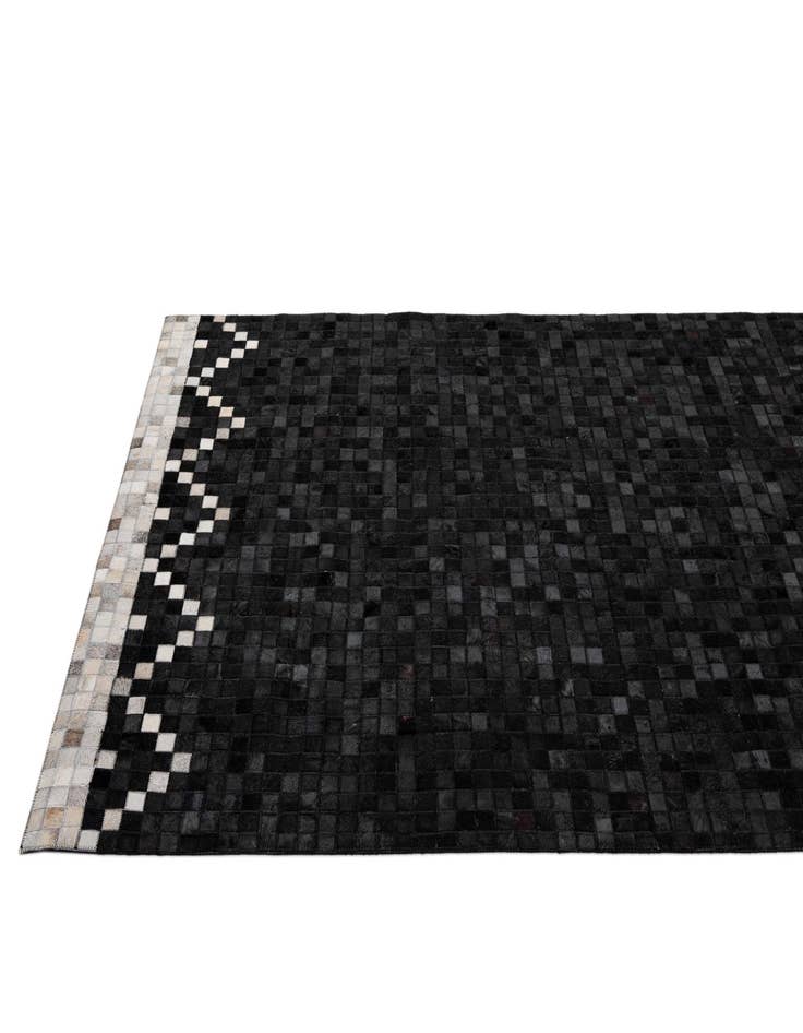 Detail image of  5' x 7' 11 Cowhide - Patchwork Rug