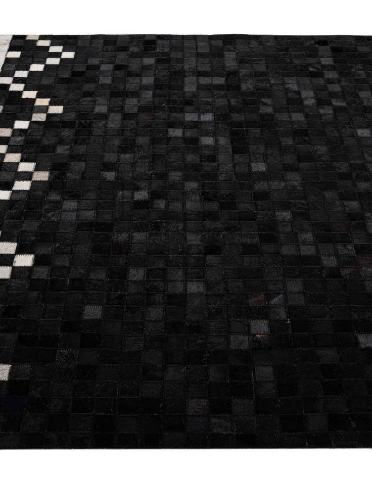 Detail image of  5' x 7' 11 Cowhide - Patchwork Rug