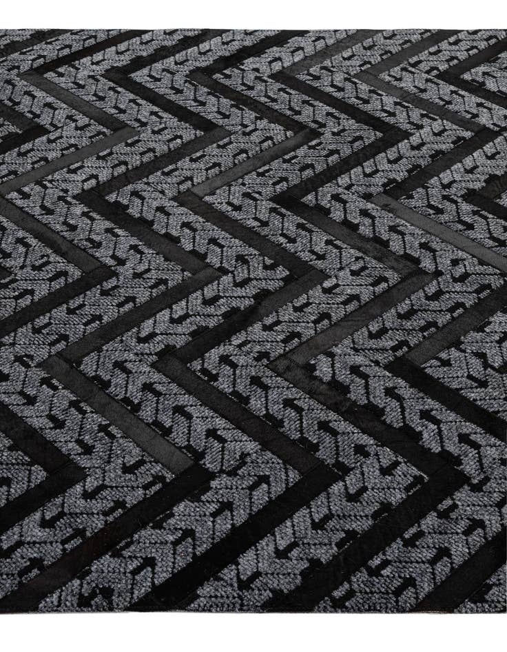 Detail image of  4' 11 x 7' 11 Cowhide - Patchwork Rug