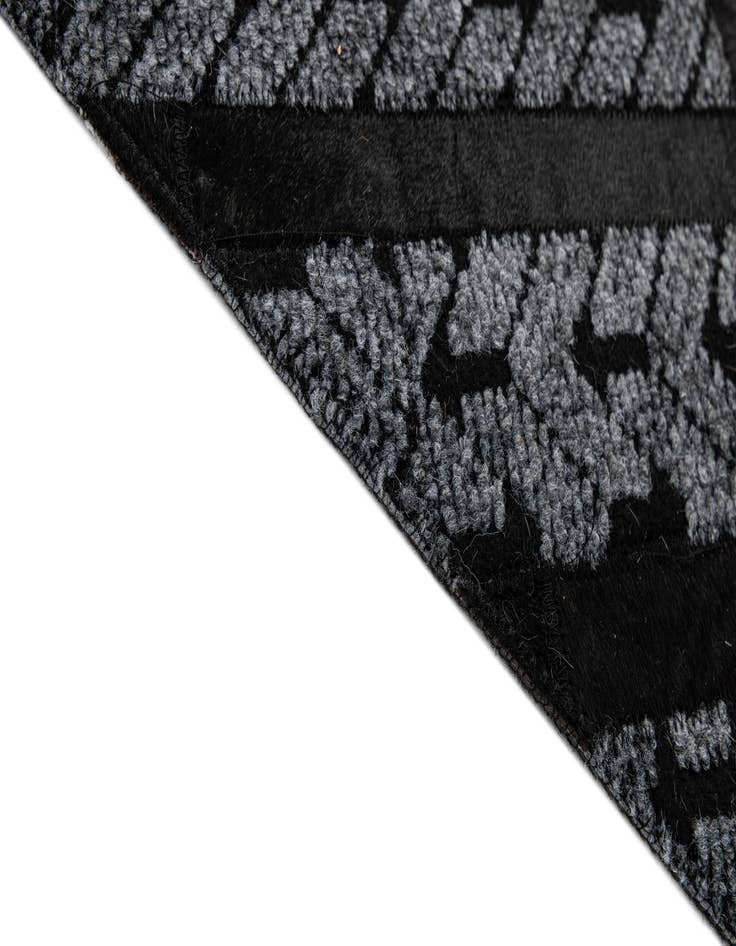 Detail image of  4' 11 x 7' 11 Cowhide - Patchwork Rug