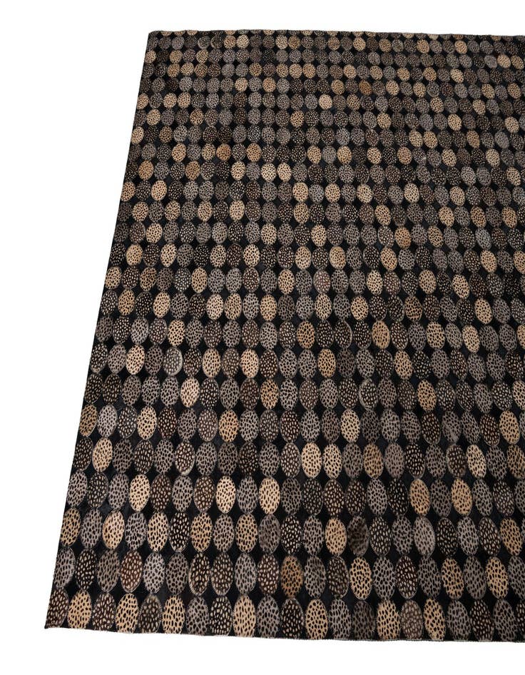 Detail image of  5' 1 x 8' Cowhide Leather Rug