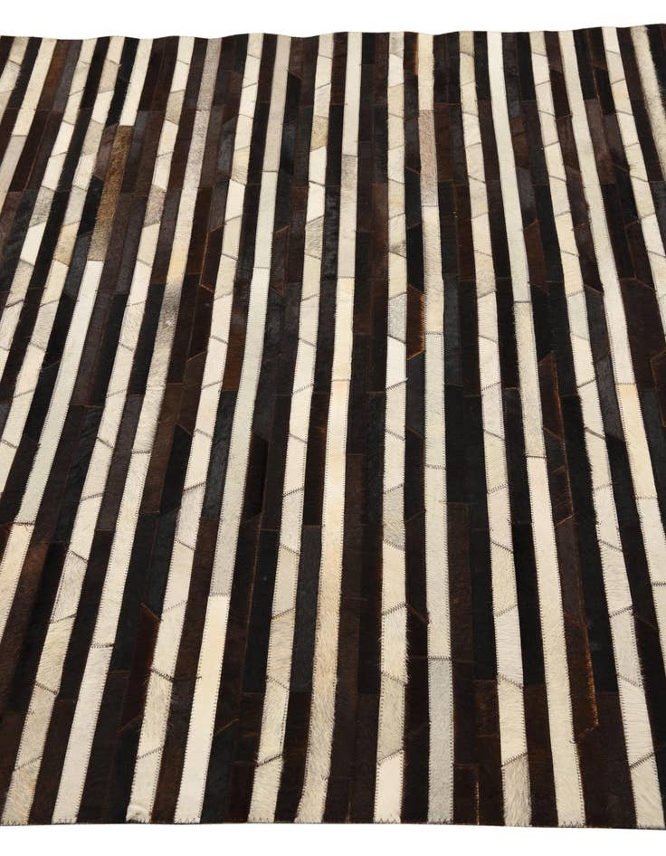 Detail image of  5' 1 x 8' Cowhide Rug