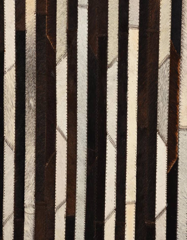Detail image of  5' 1 x 8' Cowhide Rug
