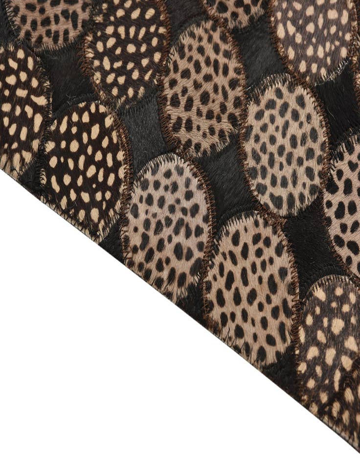 Detail image of  4' 8 x 6' 8 Cowhide Rug