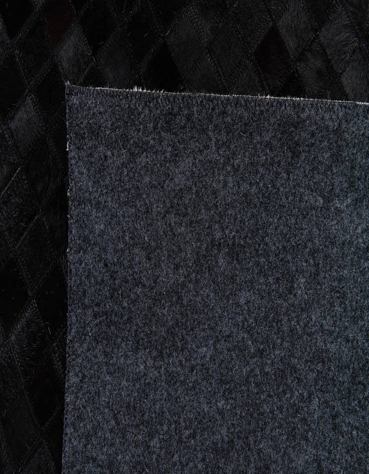 Detail image of  8' x 10' 1 Cowhide Stocks Rug