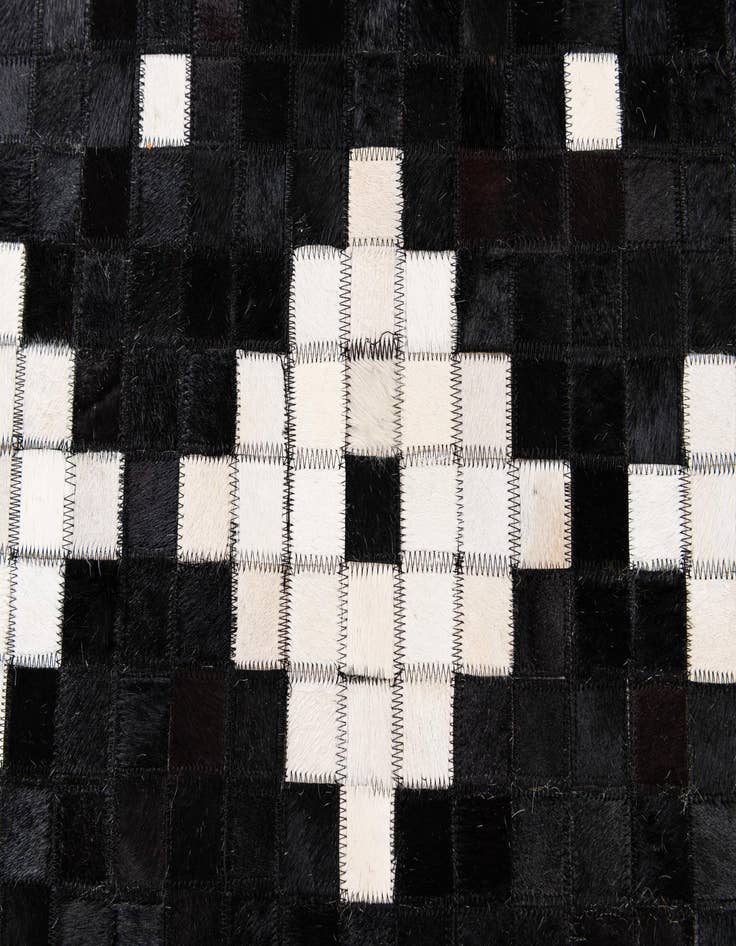 Detail image of  8' 1 x 9' 11 Cowhide Stocks Rug