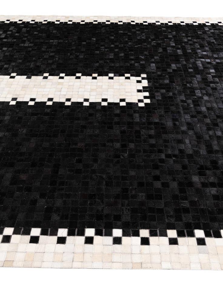 Detail image of  8' 2 x 10' Cowhide Stocks Rug