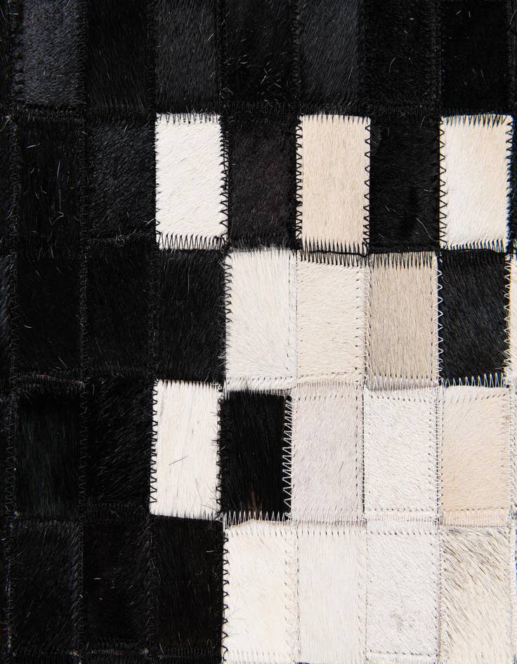 Detail image of  8' 1 x 10' Cowhide Stocks Rug