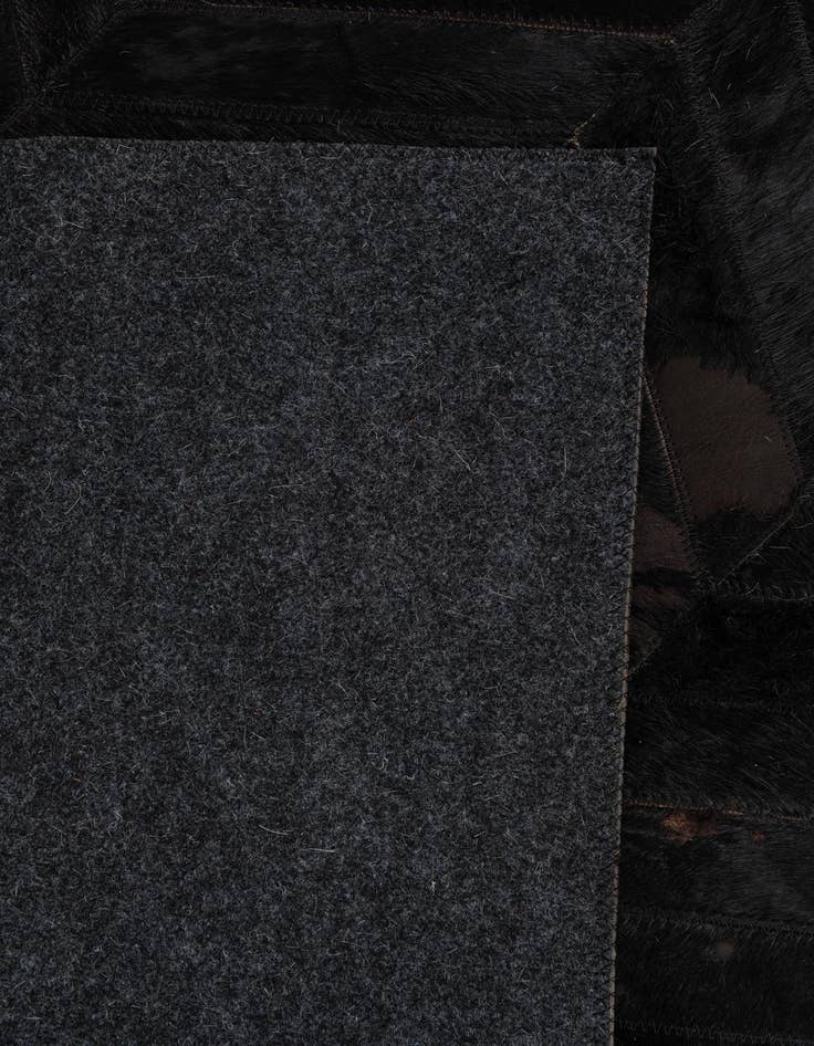 Detail image of  6' x 9' Cowhide Stocks Rug