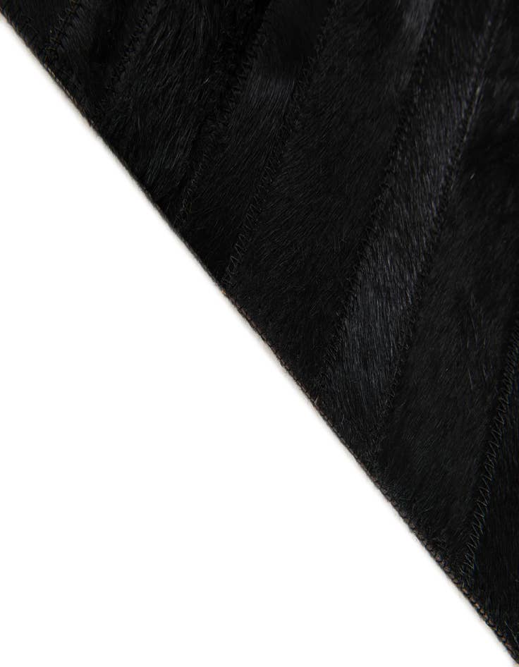 Detail image of  5' x 8' 1 Cowhide Stocks Rug