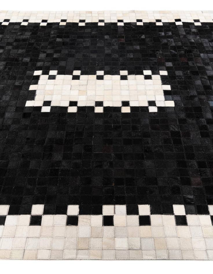 Detail image of  5' 2 x 7' 11 Cowhide Stocks Rug