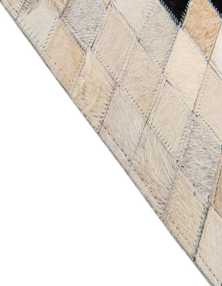 Detail image of  4' 10 x 7' 9 Cowhide Stocks Rug