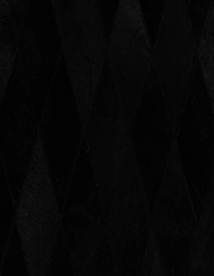 Detail image of  4' 7 x 6' 7 Cowhide Stocks Rug