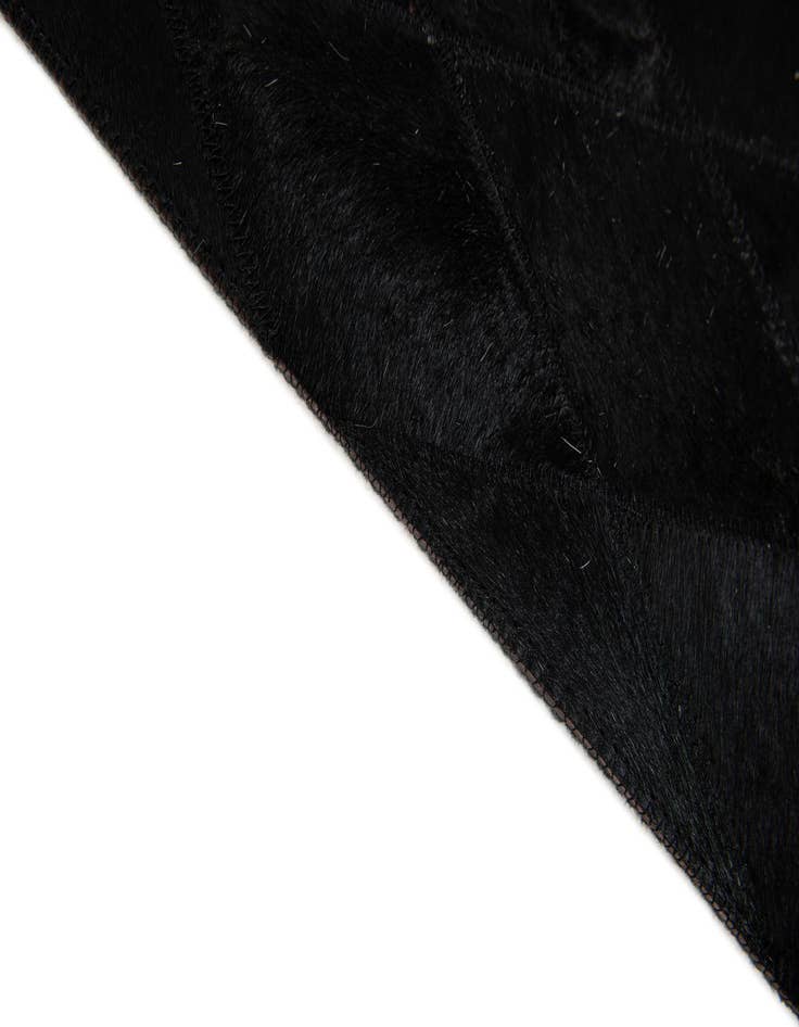 Detail image of  4' 7 x 6' 8 Cowhide Stocks Rug