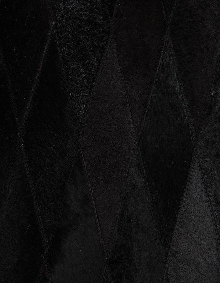 Detail image of  4' x 5' 10 Cowhide Stocks Rug