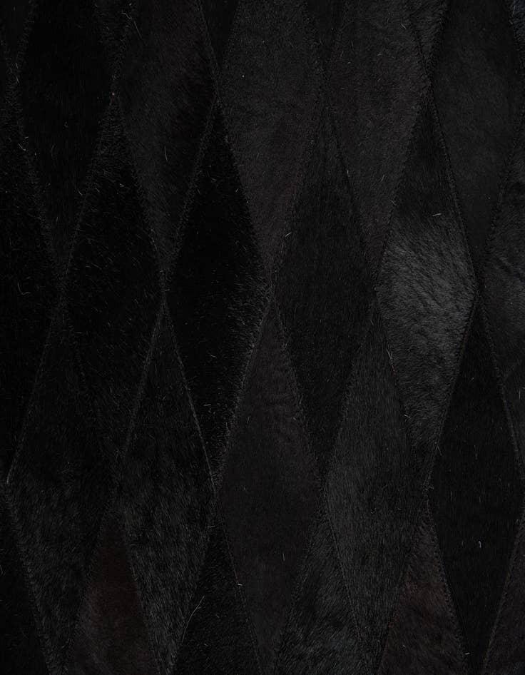 Detail image of  4' x 5' 10 Cowhide Stocks Rug