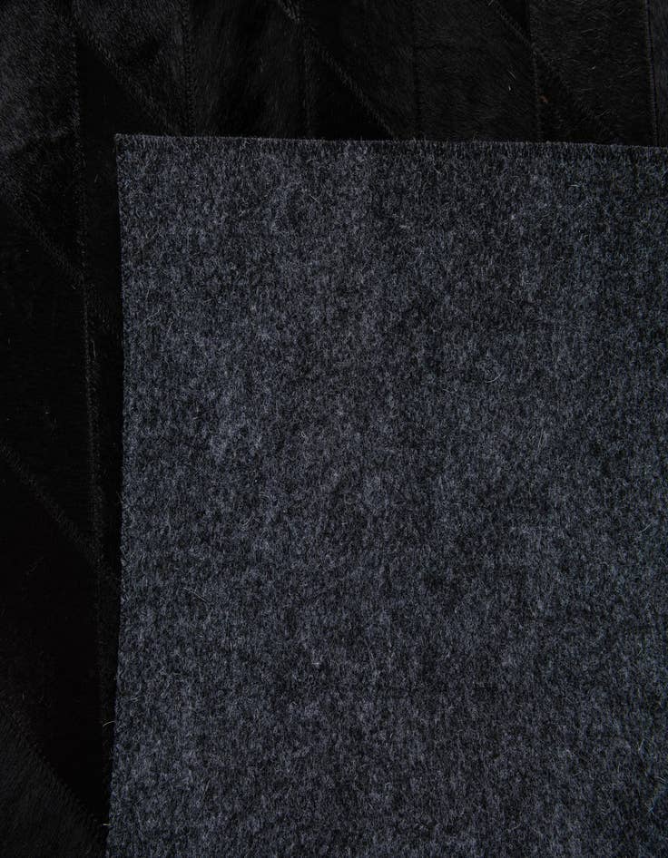 Detail image of  4' x 5' 10 Cowhide Stocks Rug