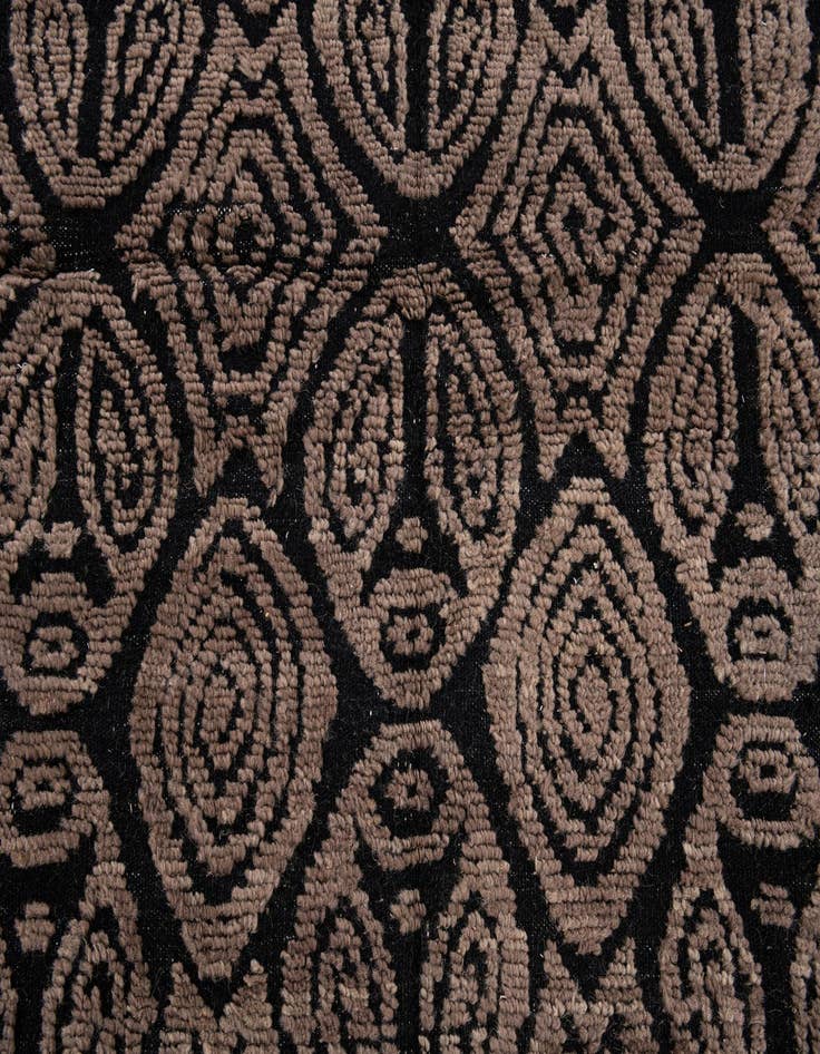 Detail image of  8' 2 x 10' 6  Hand Knotted Darya Wool Rug