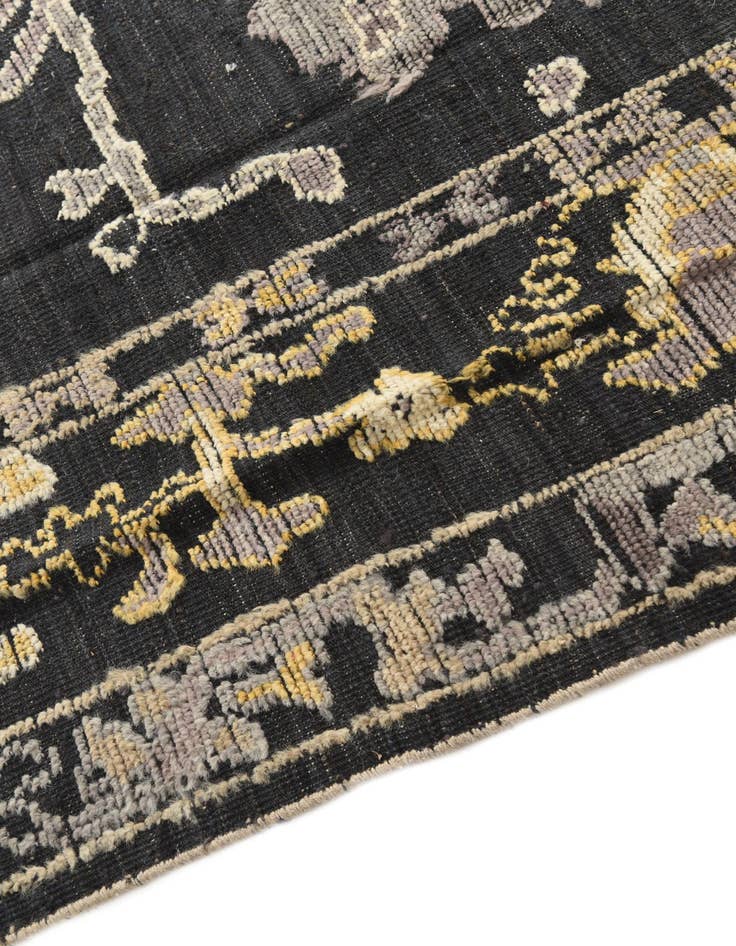 Detail image of  7' 10 x 10' 3  Hand Knotted Darya Wool Rug