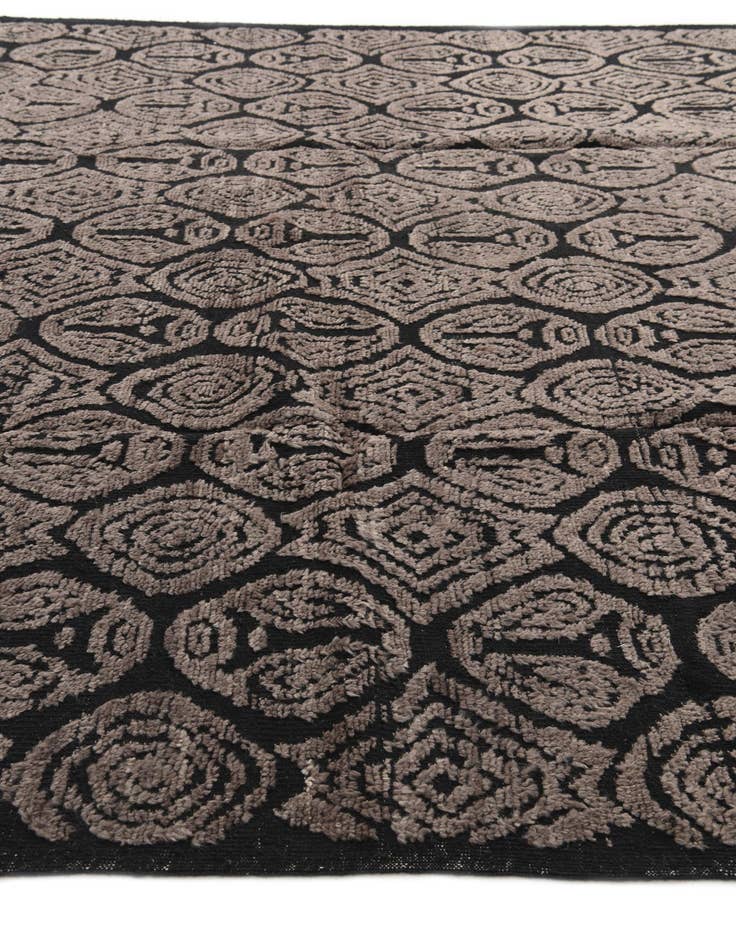 Detail image of  9' 6 x 13' 6  Hand Knotted Darya Wool Rug