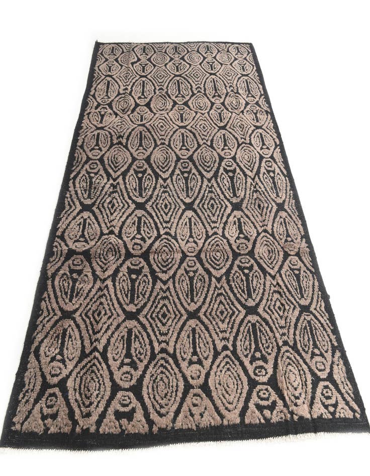 Detail image of  6' 3 x 9' 9  Hand Knotted Darya Wool Rug