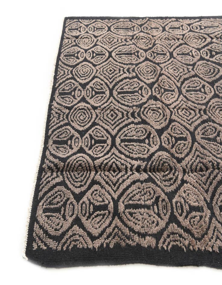 Detail image of  6' 3 x 9' 9  Hand Knotted Darya Wool Rug