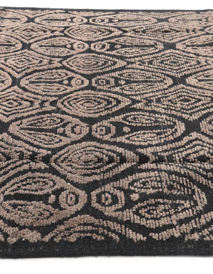 Detail image of  6' 3 x 9' 9  Hand Knotted Darya Wool Rug