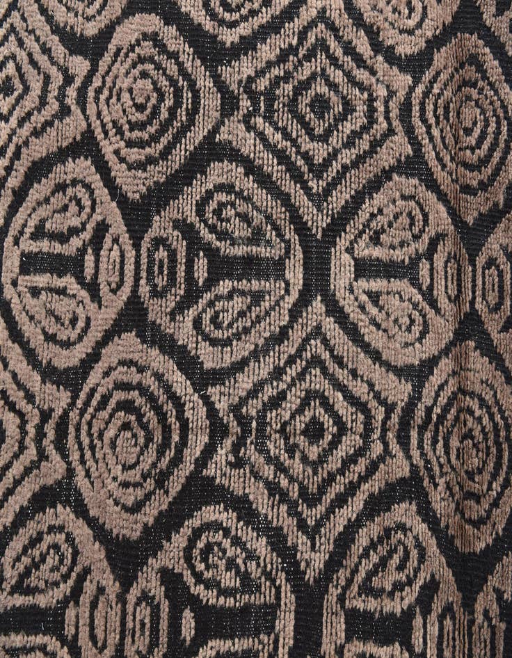 Detail image of  6' 3 x 9' 9  Hand Knotted Darya Wool Rug
