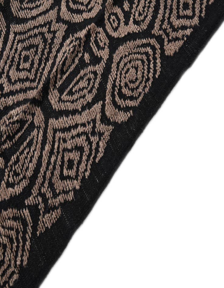 Detail image of  9' 4 x 12' 7  Hand Knotted Darya Wool Rug