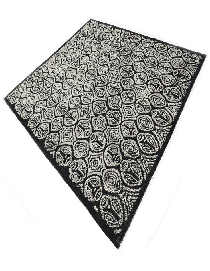 Detail image of  8' 6 x 10' 2  Hand Knotted Darya Wool Rug