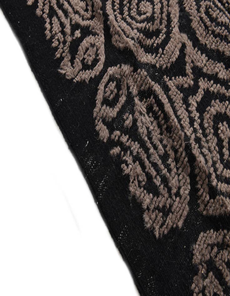 Detail image of  8' x 10'  Hand Knotted Darya Wool Rug