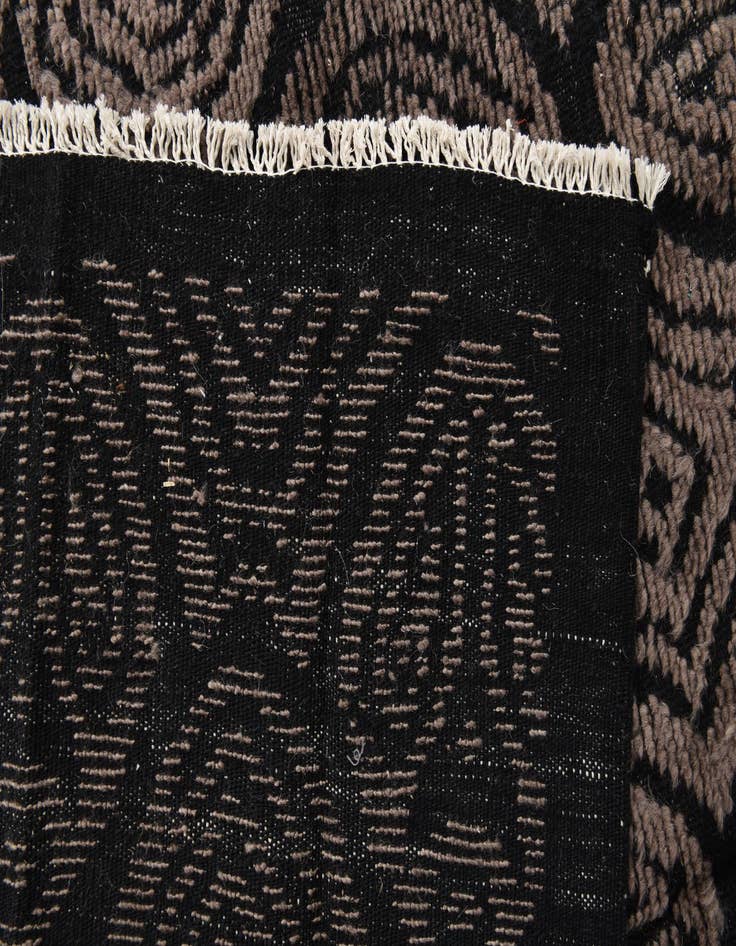 Detail image of  8' x 10'  Hand Knotted Darya Wool Rug