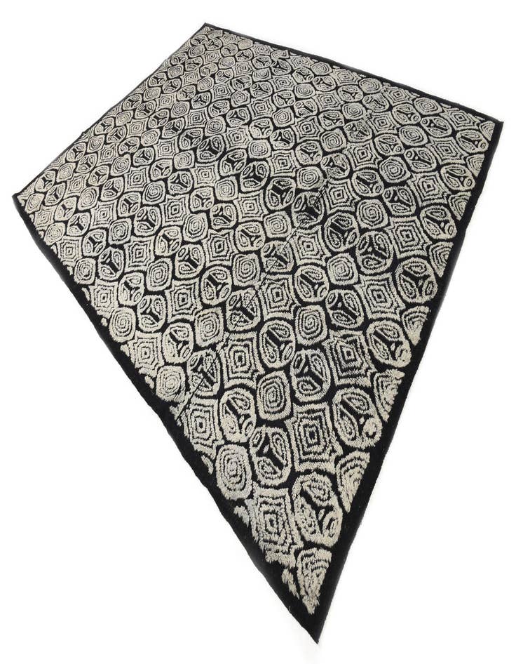 Detail image of  9' 1 x 12' 4  Hand Knotted Darya Wool Rug