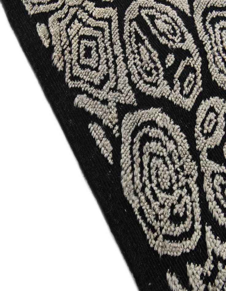 Detail image of  9' 1 x 12' 4  Hand Knotted Darya Wool Rug