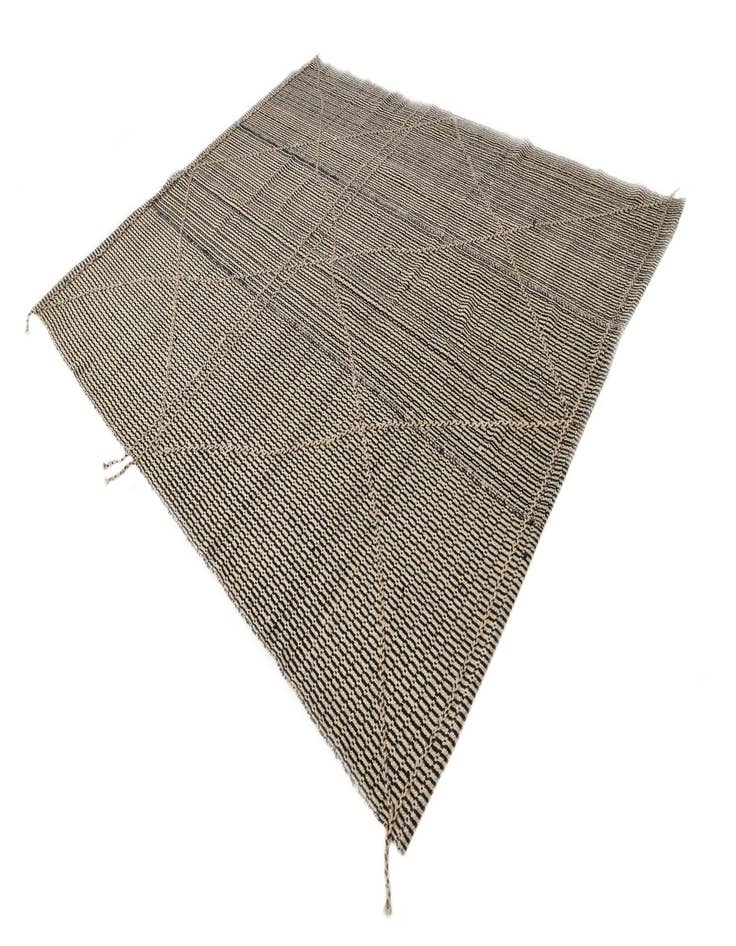 Detail image of  7' 8 x 9' 7  Hand Knotted Darya Wool Rug