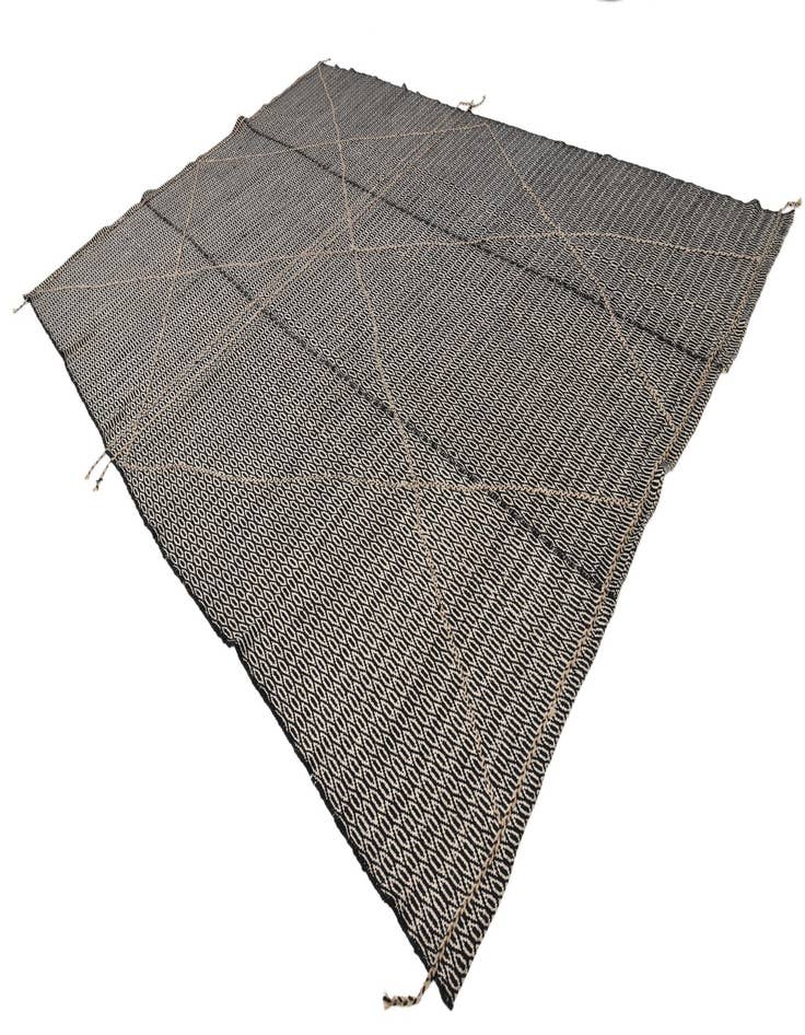 Detail image of  9' 10 x 14' 5  Hand Knotted Darya Wool Rug