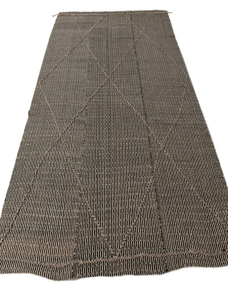 Detail image of  7' 9 x 9' 9  Hand Knotted Darya Wool Rug