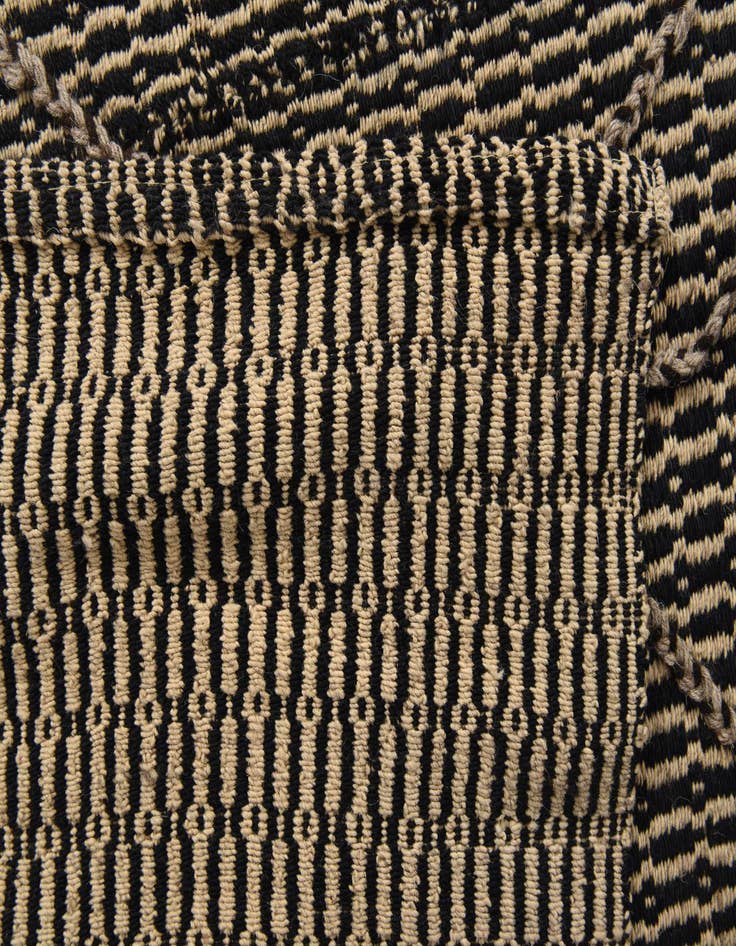 Detail image of  7' 9 x 9' 9  Hand Knotted Darya Wool Rug
