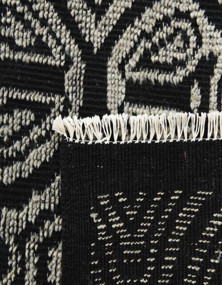 Detail image of  9' x 12' 8  Hand Knotted Darya Wool Rug